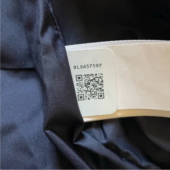 The North Face Women’s New Outerboroughs Parka In Aviator Navy - Picture 7 of 7